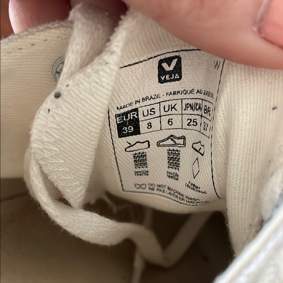 Veja Nova Women's Sneakers in White and Black - Picture 6 of 6